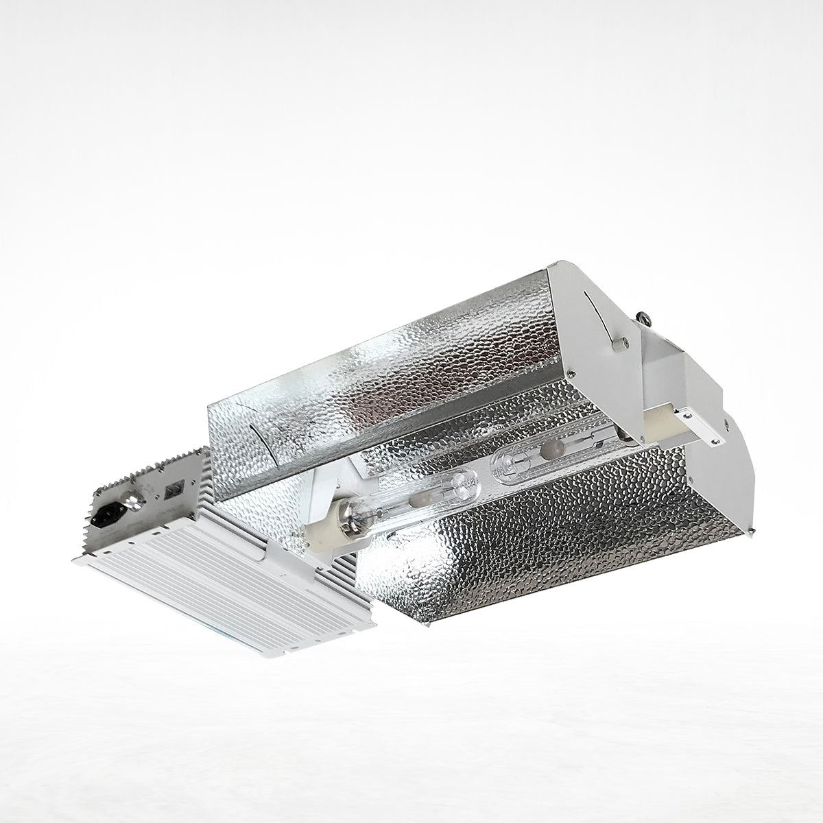 Fixture CMH Platinum (2 x 315 W) Incl. Control Connection incl. Lamps